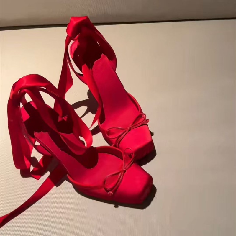 Red High-heeled Shoes, Women's - огляд і ціна Wedding Shop