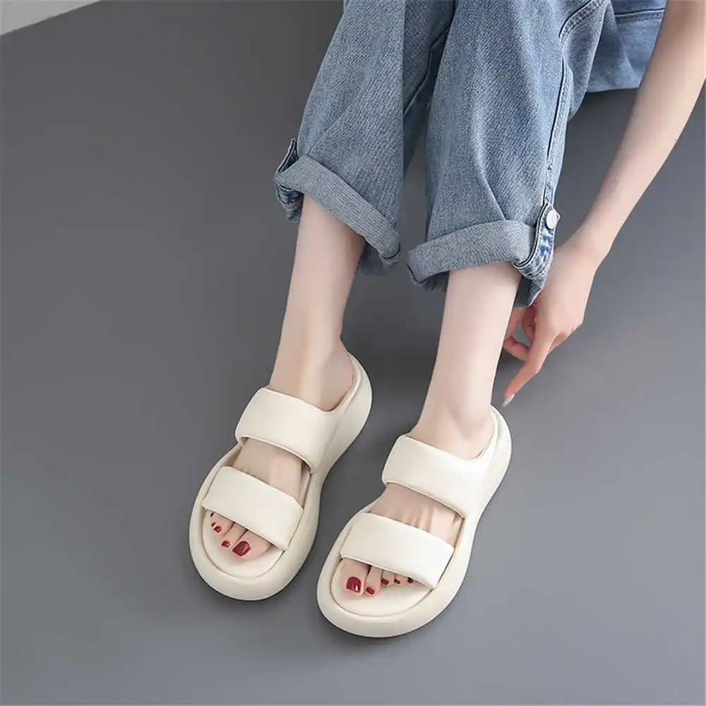 Size 39 Strips Summer Shoes Sa - огляд і ціна Wedding Bathroom Supply Kit