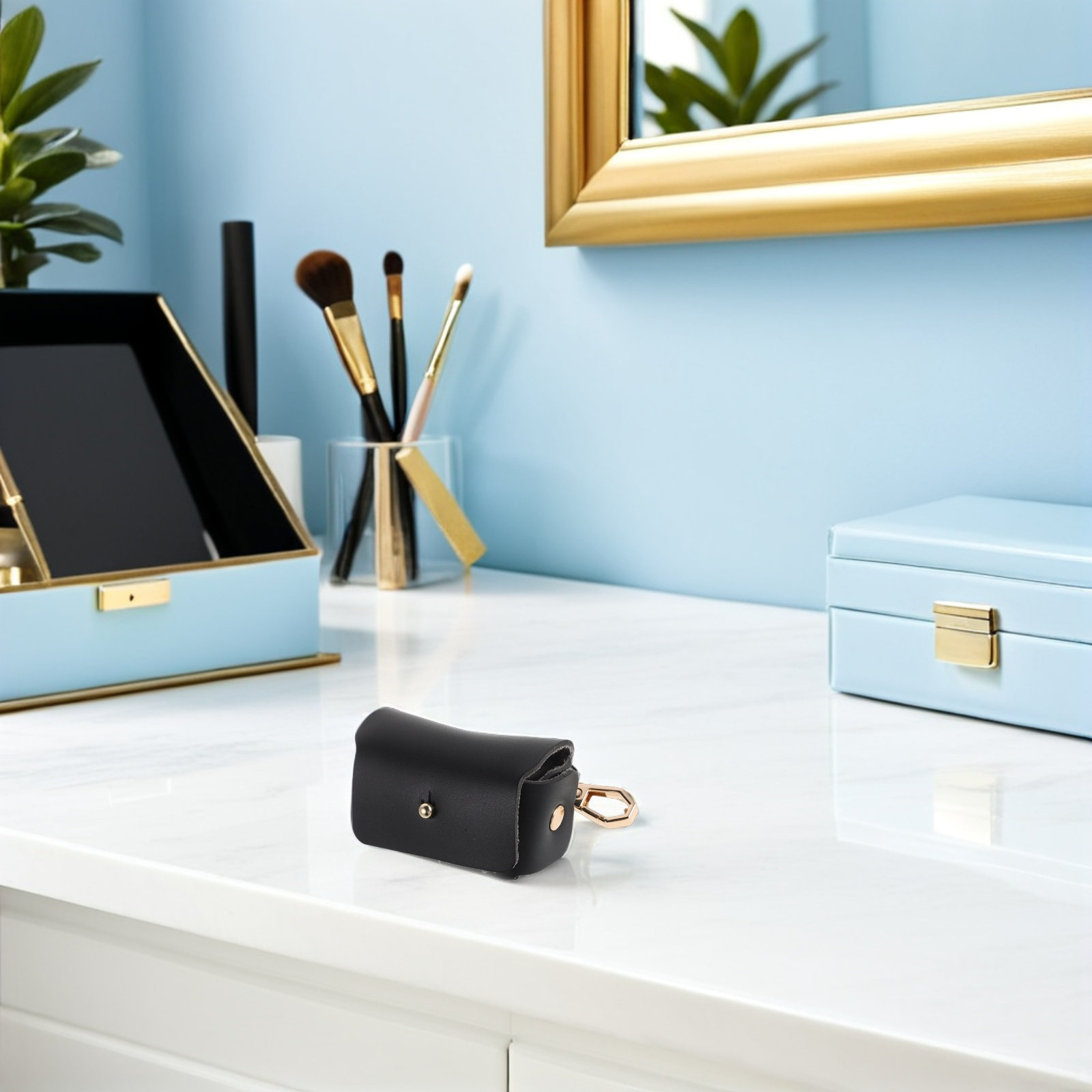 Faux Wedding Ring Storage Box  - огляд і ціна Ring Bearer Pillow