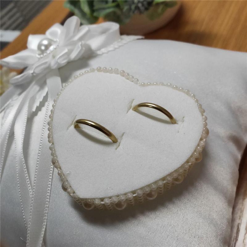 Wedding Ring Pillow European R - огляд і ціна Ring Bearer Pillow