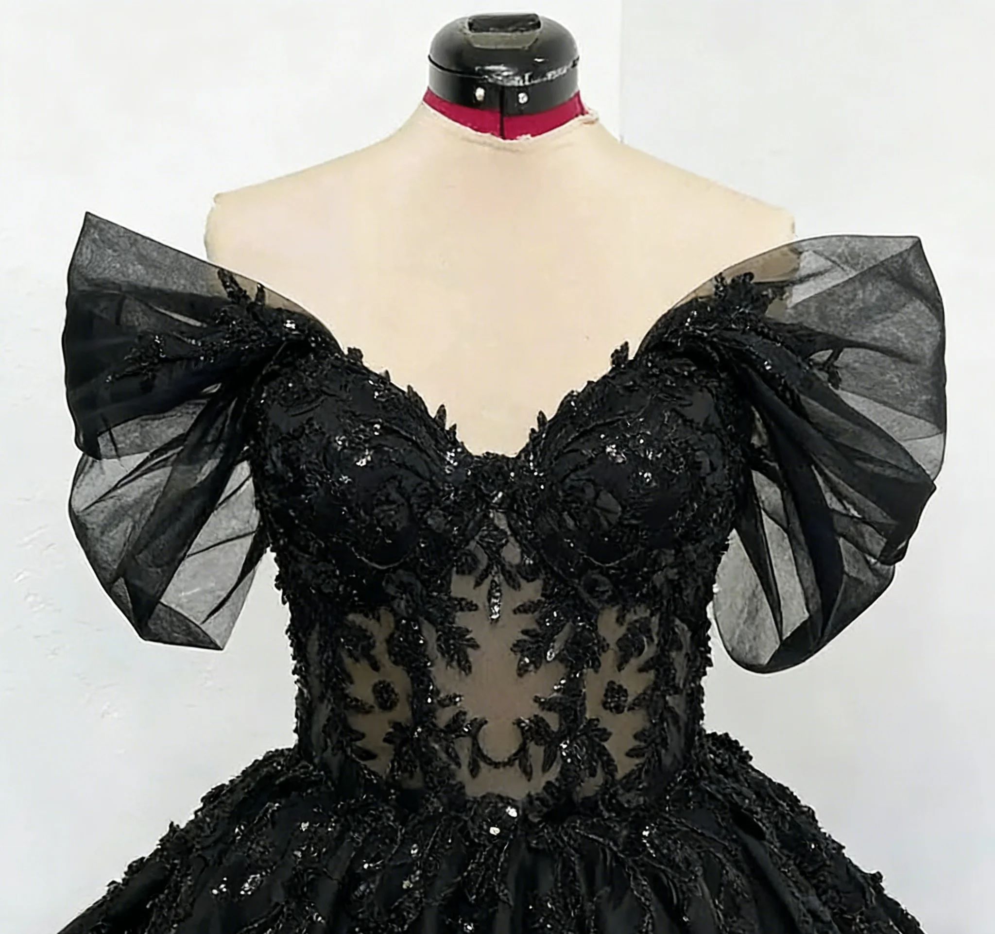 Customized Off Shoulder Black  - огляд і ціна Bridal Sash Ribbon